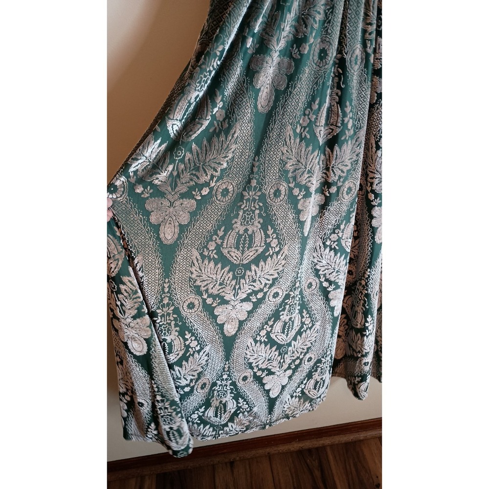 Baltic Born Leslie Velvet Maxi Dress Sage Silver Burnout Size M - Picture 5 of 12